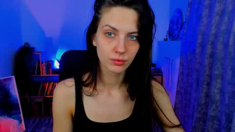 Emily online show from December 25, 8:18 am