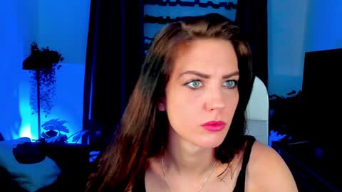 Emily online show from February 4, 9:17 am