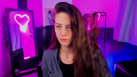 Emily online show from January 3, 8:21 am