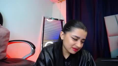 Emily  online show from February 28, 3:32 am