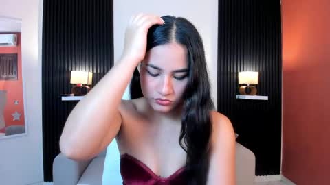 emilyy_kim online show from September 26, 11:24 pm