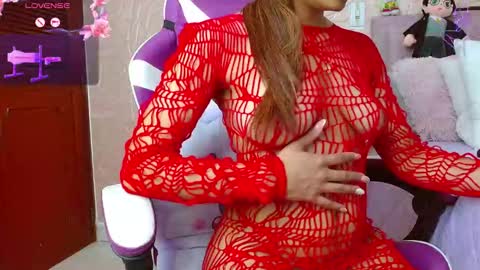 emilyzans07 online show from October 15, 8:53 pm