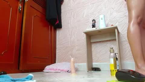 emilyzans07 online show from September 25, 11:12 pm