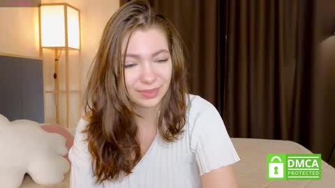Emily online show from September 22, 9:02 am