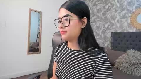 emma  online show from September 10, 1:34 pm