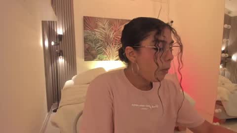 Alice online show from November 21, 1:09 pm