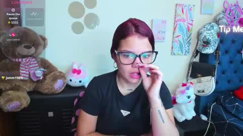 emma_boo_ online show from February 10, 3:48 pm