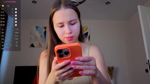 Emma online show from November 9, 6:06 am