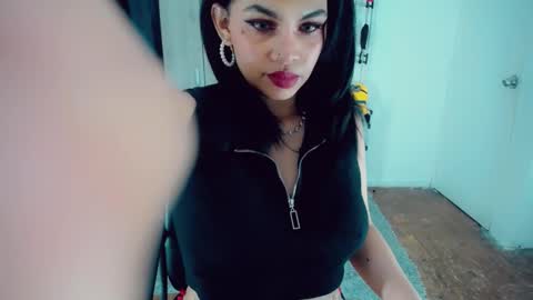 emma online show from October 28, 12:44 am