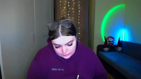 Eva online show from December 17, 11:50 am