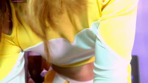 emma_dragon online show from April 14, 5:11 am