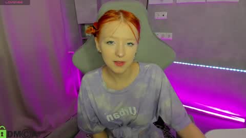 Emma online show from April 21, 1:42 am