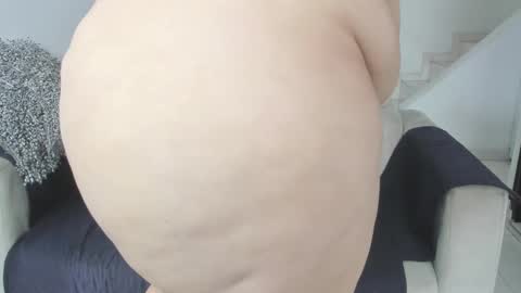 Snapshot of emma_eva1 chatting on March 2, 5:04 pm Emma online show from March 2, 5:04 pm
