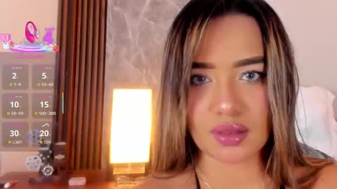 Emma online show from October 20, 4:17 am