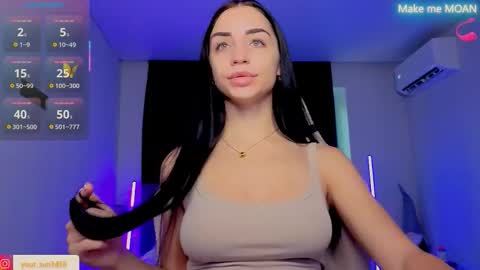 Emma online show from October 10, 9:37 am