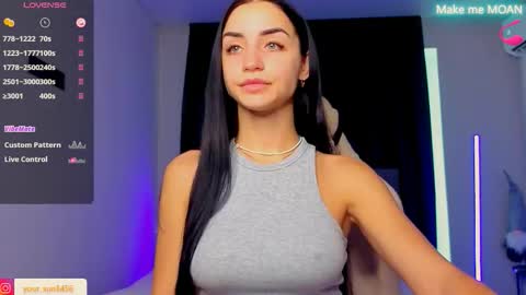 Snapshot of emma_jordan chatting on September 22, 7:01 am Emma online show from September 22, 7:01 am