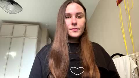 Snapshot of emma_just chatting on February 12, 9:52 am emma_just online show from February 12, 9:52 am