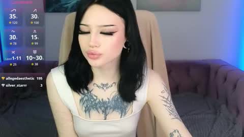 emma_kirks online show from January 11, 3:51 pm