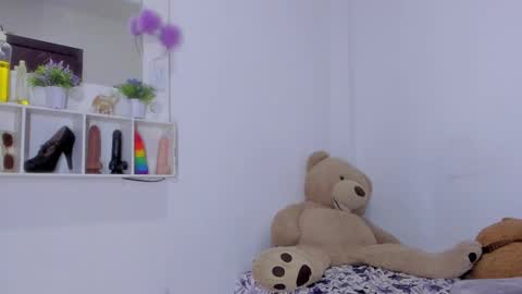 whises lits        online show from October 22, 11:34 am