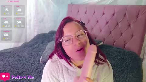 Emma online show from December 23, 4:01 am