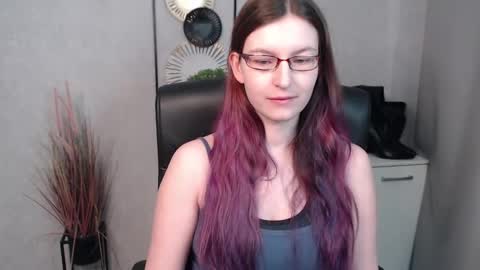 emma online show from February 20, 6:39 am