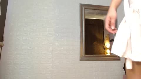 Emma online show from September 10, 1:34 pm