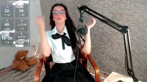 Emma  online show from August 4, 2:51 am