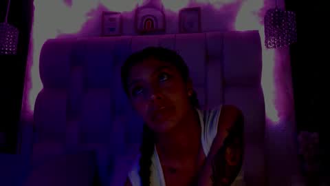 emmaa00_ online show from March 8, 12:42 pm