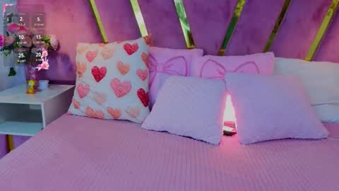 emma cortez online show from February 3, 11:47 am