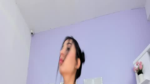 Emma online show from February 4, 12:33 pm