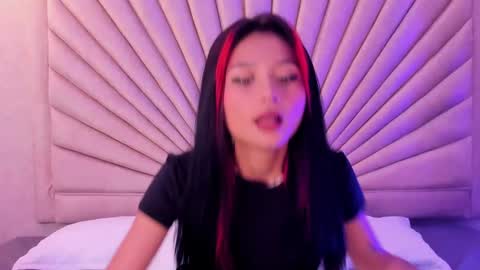           online show from September 26, 12:57 pm