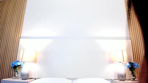 emmaespencer  online show from February 17, 11:09 am