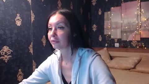 EmmaGoldX online show from November 13, 3:20 am