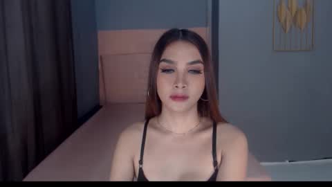 emmahardcockts online show from February 3, 2:41 am