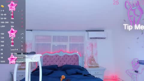 Emma online show from February 21, 1:44 pm