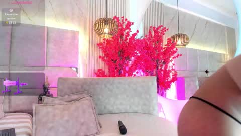 emmalove01 online show from March 9, 3:11 am