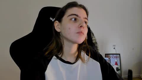 Emma online show from January 30, 7:26 pm