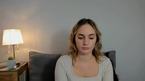 Emma online show from October 24, 12:06 pm