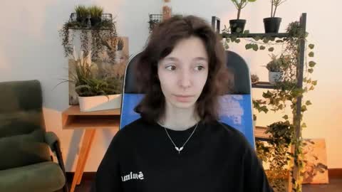 emmanuellbrown online show from March 15, 4:17 am