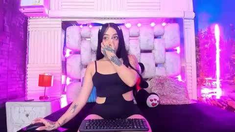 Emma online show from May 27, 2:08 am