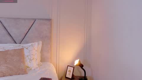 EMMAWILIAMS online show from April 8, 11:57 am