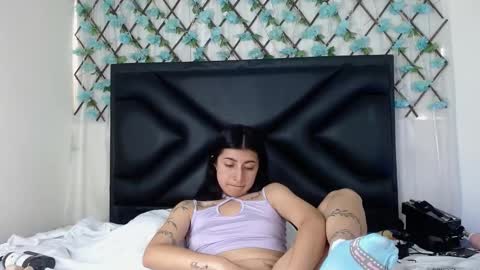  Emma  online show from November 15, 6:42 pm