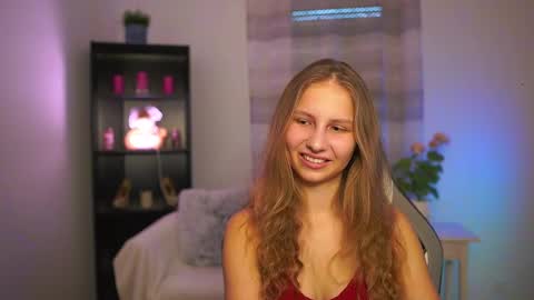 Emmie online show from February 12, 2:20 pm