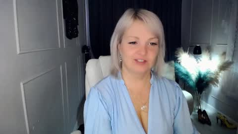 emmmam online show from April 8, 7:33 am