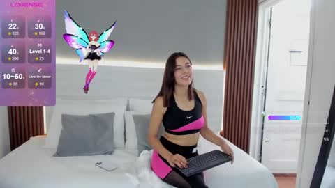 Emmy online show from November 13, 8:11 pm