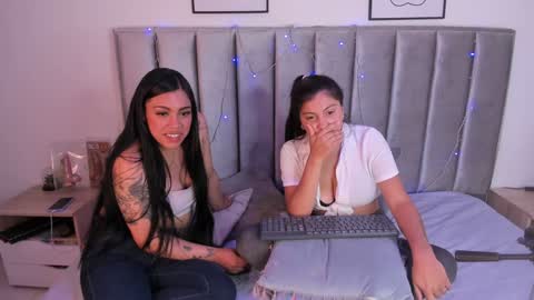Emily  Laila  online show from January 14, 3:57 pm