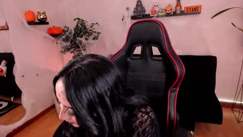 Emmy Evans  online show from October 10, 8:46 pm