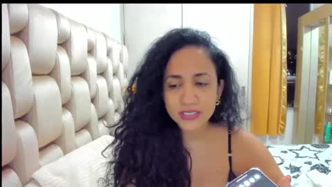 emperatriztapia online show from February 10, 1:46 am