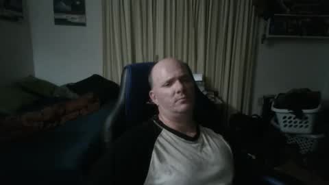 Matt online show from November 22, 4:44 am