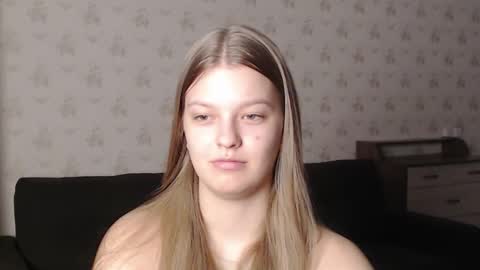 EmySway online show from February 12, 8:27 am